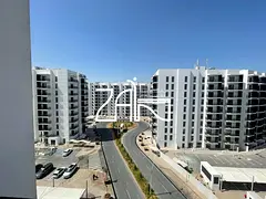 Vacant 1BR+Balcony|Sea World View|High Floor