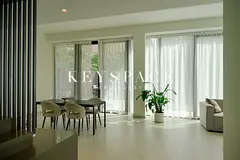 Architectural Statement Home | Secure &amp; Exclusive Neighborhood | Resale