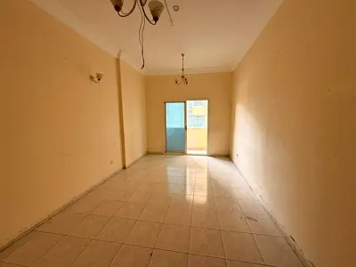 Balcony overlooking the garden / Spacious areas / Modern finishing / Natural light and excellent ventilation / Prime location