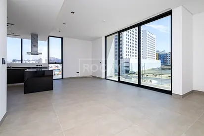 Ready to Move In | Brand New | Stunning Layout