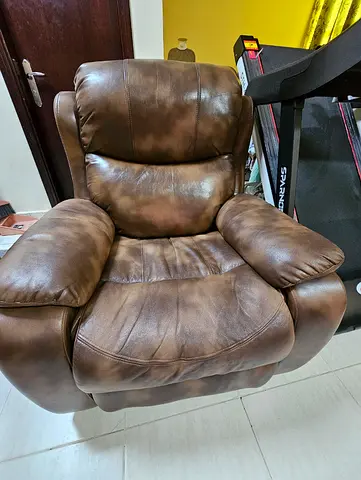 Reclyning Chair