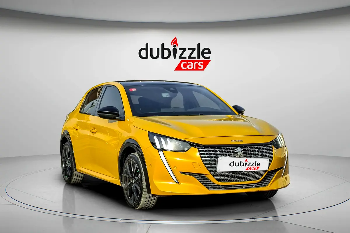 Peugeot 208 2023 — photo 1 of 14