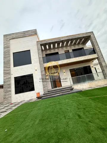 Villa for sale in Al-Houshi, Al-Badea Suburb, facing Al-Nouf, very prime location, directly in front of Asma Mosque. Land area: 10,000 sq ft.