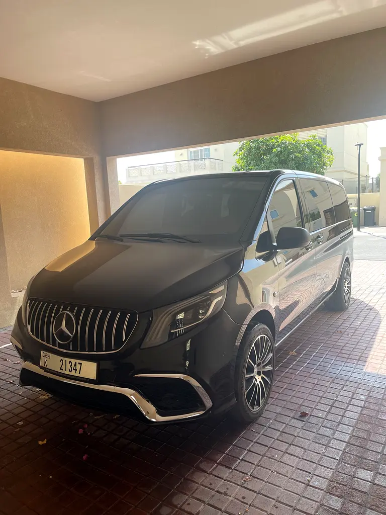Mercedes-Benz Vito 2022 — photo 1 of 10