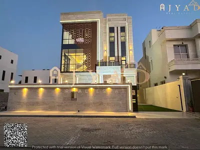 For sale: luxury villa in Al Alia Ajman, 6 bedrooms, spacious living areas, majlis, land 4300 sq ft, built 4800 sq ft, prime location