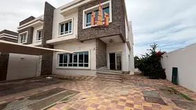 Elegant 4bhk Villa with Maidroom For Rent in Hoshi