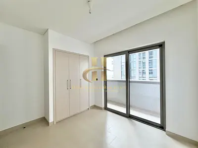 Bright Unit | High Floor | Ready To Move