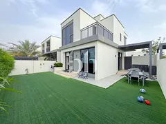 Pool And Park Backing | Large Plot | Must See