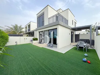 Pool And Park Backing | Large Plot | Must See