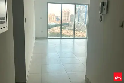 Vacant | Excellent Location | Spacious