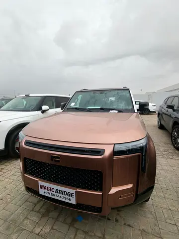 ROX Admas 2026 Luxury Executive Edition – 6-Seater Intelligent SUV