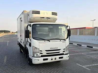 Isuzu N-SERIES NPR 2020 - GCC Specs - Well Maintained