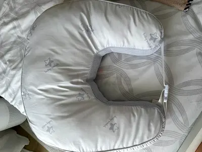 Breastfeeding pillow