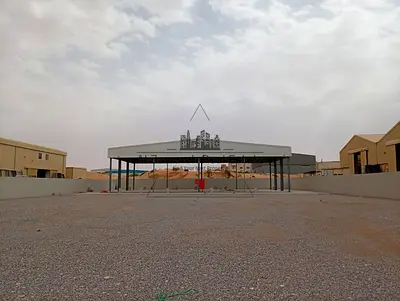 للأيجار مستودع مع حوطة  في صناعية أم القيوين الحديثة