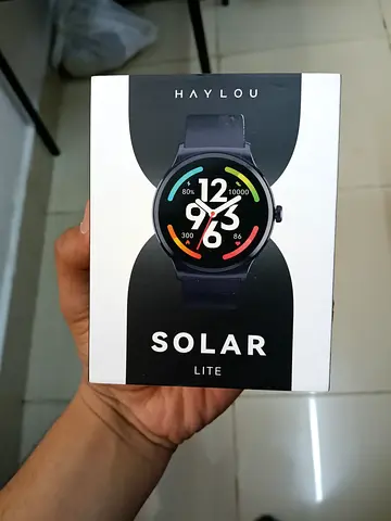 Hayalou solar lite smart watch