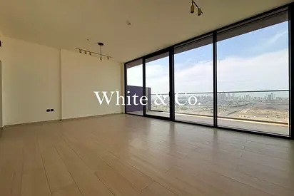 Spacious Penthouse | Open View | Vacant