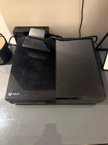 Xbox One (Original) Console - Used, Working