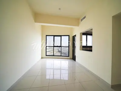 Spacious 2 BR | Vacant | Flexible Cheque Payment