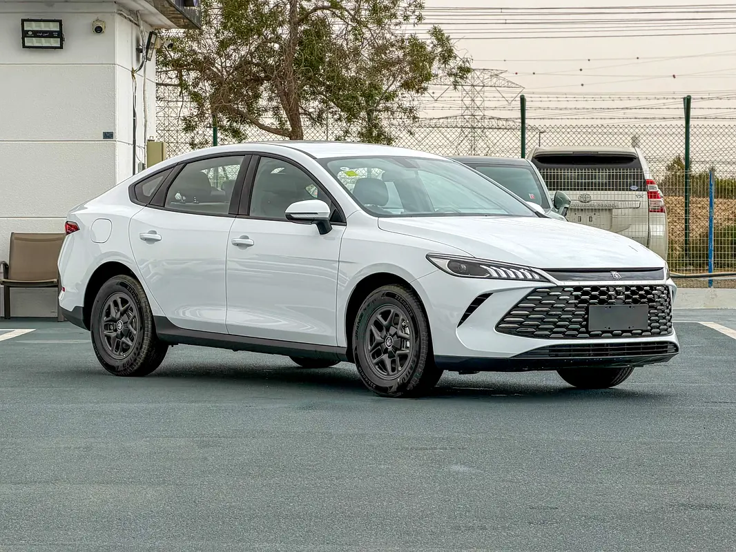 BYD Qin Plus 2025 — photo 1 of 19