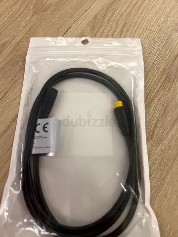 Connector or extender