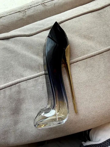 Good girl Carolina Herrera