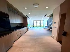 Elegant 1BR Duplex | Community View | Fitted Kitchen