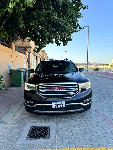 URGENT SALE – 2019 GMC ACADIA SLE AWD V6