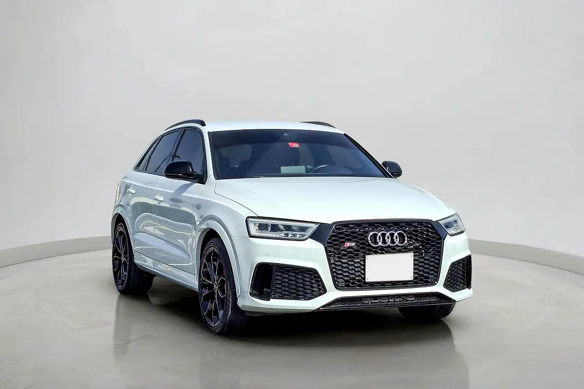 Audi RSQ3 2017 — photo 1 of 14
