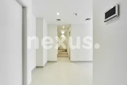 Vacant | Upgraded | Spacious | Near Amenities