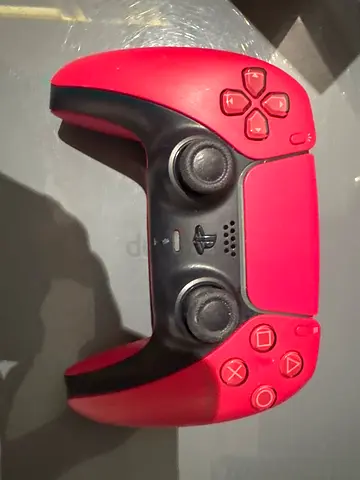 Im selling my red PS5 DualSense controller — used, works well