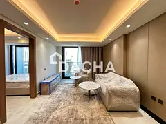 WHITE GOODS | FURNISHED | MARINA SKYLINE VIEWS