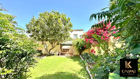 Spacious 3BR + Study + Maid | Landscaped Garden | Ready To Move in