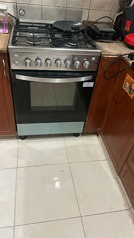 Gas Cooker with Oven