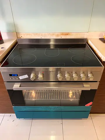 Midea Ceramic Cooking Range VSVC96048 90x60 5Burner