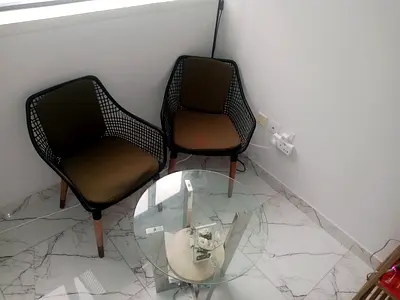 Table chairs set for sale