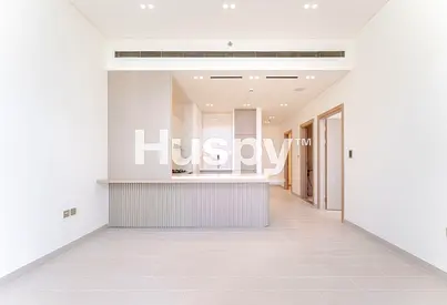 Private Pool | Vacant | Study Room
