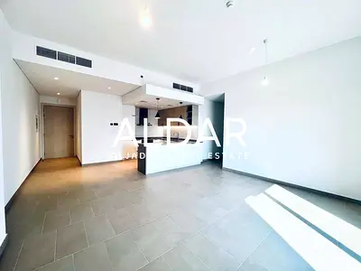 Bright Unit | Ready To Move | Semi Furnished