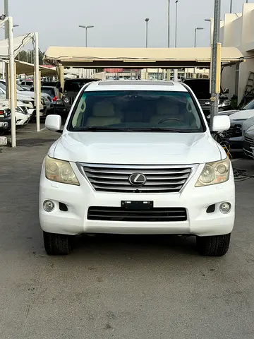 2009 Lexus LX 570 Luxury - GCC Specs