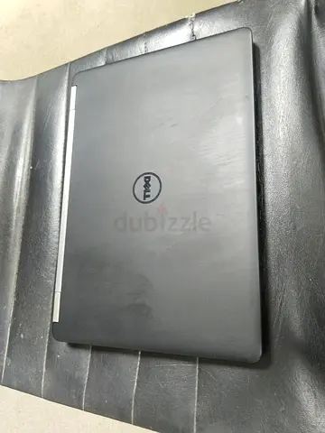 Dell 5490 i5-7th 8gb 256gb ssd