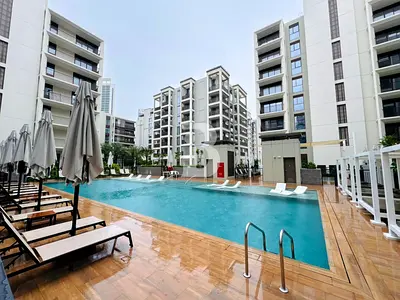 BEACH ACCESS | CORNER SPACIOUS LAYOUT | LUXURIOUS