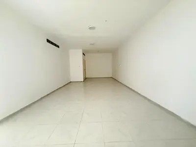 Luxury 3bhk with 4 washroom with maid room Separat hall with door parking free rent 65k 4cheque payment Only for family