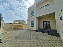 Lavish 3bhk villa available with good space/ separate majlis