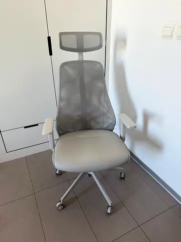High-Quality Office Chair