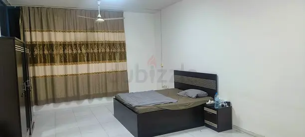 ROOM FOR RENT FOR INDIAN MALE EXECUTIVE BACHELOR