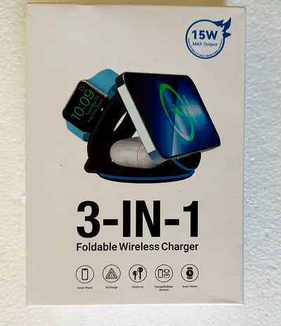 3 in 1 Wireless Charger Foldable, Magnetic Fast Charging Station Compatible with iPhone, All in One
