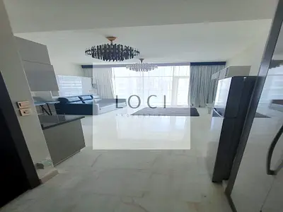 MODERN | PRIME LOCATION | VACANT IN MAY