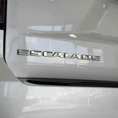 صورة مصغرة 13 لـ 2024 Cadillac ESCALADE