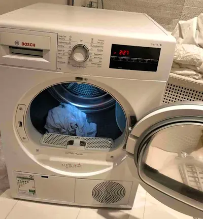 Bosch Series 6 Condenser Tumble Dryer - Same as New