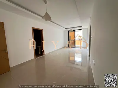 اول ساكن تكييف مركزي غرفتين وصاله  علي مخرج الشارقه ودبي موقع مميز بجوار جميع الخدمات والمواصلات غاز مركزي