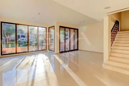 WELL-MAINTAINED | SOON TO BE VACANT | POOL VIEW